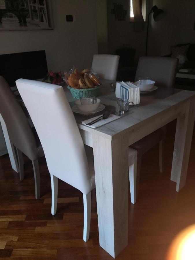 Perugino Apartments Fiumicino Luaran gambar